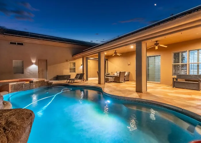 Mystic Desert • • Pool & Holiday home Litchfield Park