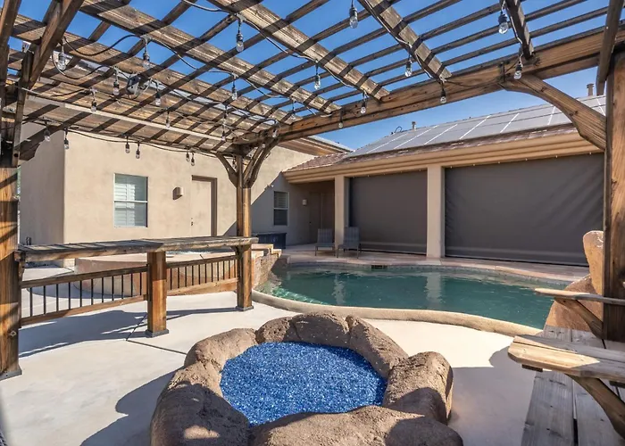 Mystic Desert • • Pool & Holiday home *