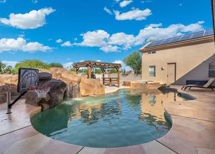 Mystic Desert • • Pool & * Litchfield Park