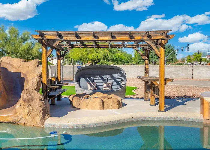 Mystic Desert • • Pool & * Litchfield Park